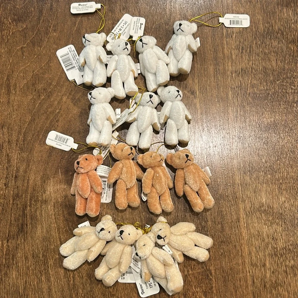 Homecoming 15-3” jointed assorted colors 3 2.5” Jointed Bears Mum & Garter